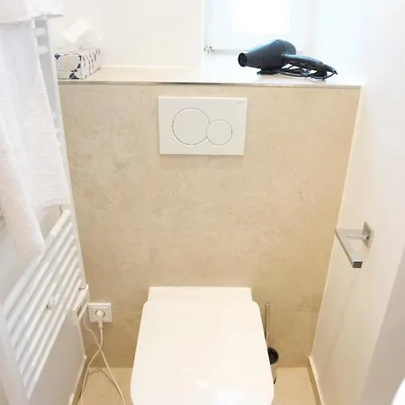 Cozy Studio In Lively Giesing For Your Business Trip Inn *