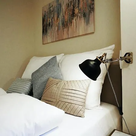 Cozy Studio In Lively Giesing For Your Business Trip Inn *